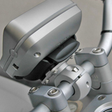 Halterungen f&uuml;r Navigationsger&auml;te an Lenkern